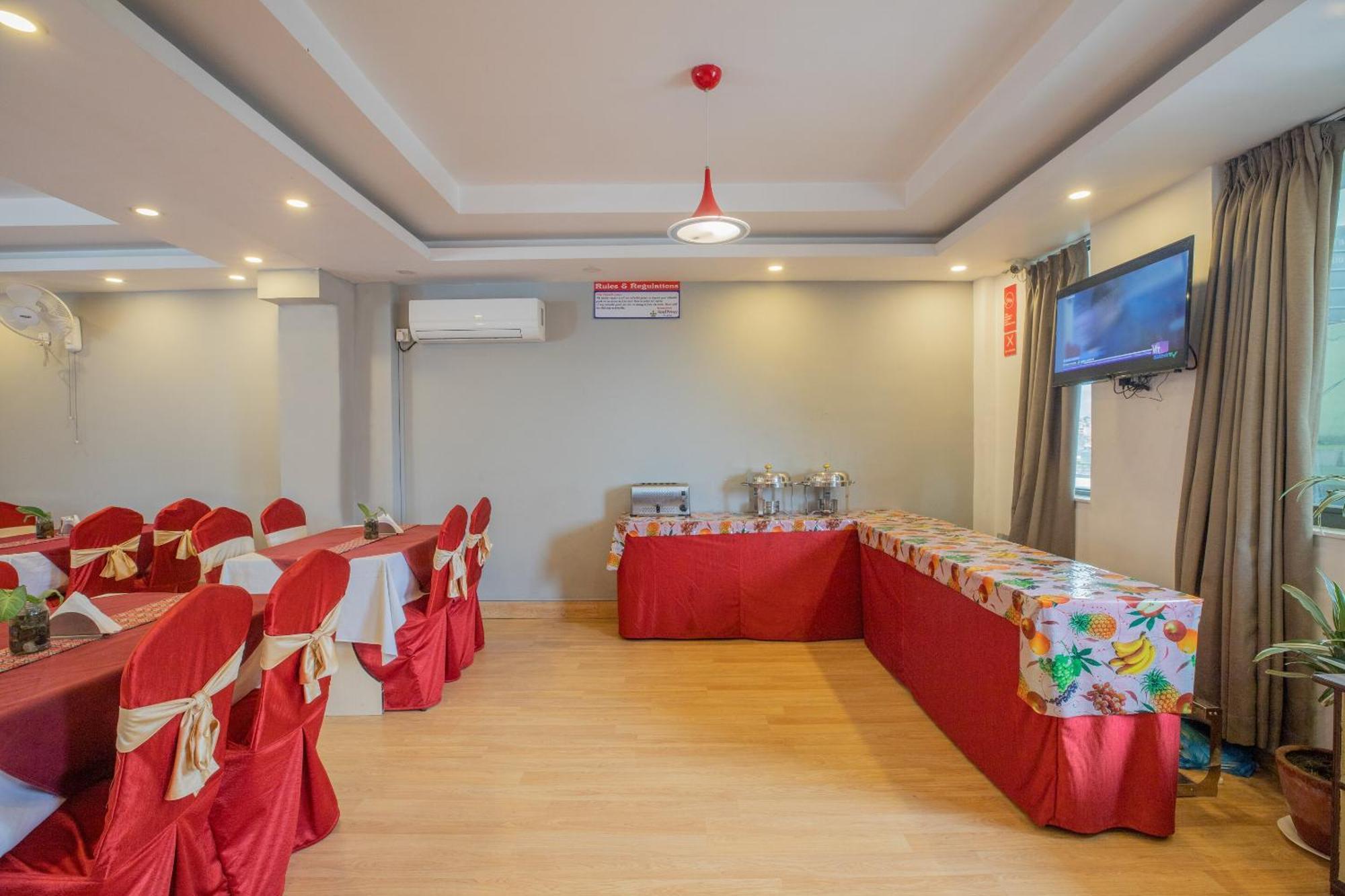 Oyo 123 Hotel Prince Plaza كاتماندو المظهر الخارجي الصورة